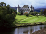 Inveraray Castle, Argyll, Highland Region, Scotland, United Kingdom Photographie par Kathy Collins