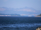 Lochalsh Bridge Linking Mainland to Skye, Inverness-Shire, Inner Hebrides, Scotland Photographie par Kathy Collins