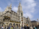 Neues Rathaus (New Town Hall), Marienplatz, Munich, Bavaria (Bayern), Germany Photographic Print by Gary Cook