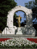 Johann Strauss Monument, Stadpark, Vienna, Austria Lámina fotográfica por Gavin Hellier Johann Strauss Monument, Stadpark, Vienna, Austria Lámina fotográfica por Gavin Hellier