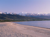 Lake Issyk-Kul, Kirghizstan, Central Asia Photographie par Gavin Hellier