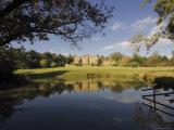 The Lake, Batsford Hall, Batsford Arboretum, the Cotswolds Lámina fotográfica por David Hughes