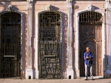 Building Facades in Evening Light, Cienfuegos, Cuba, West Indies, Central America Lámina fotográfica por Lee Frost Building Facades in Evening Light, Cienfuegos, Cuba, West Indies, Central America Lámina fotográfica por Lee Frost