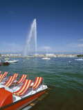 Lac Leman with Water Jet in Lake, Geneva, Switzerland Photographic Print by Hans Peter Merten