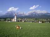 Going and Kaiser Mountains, Tirol (Tyrol), Austria Photographic Print by Hans Peter Merten