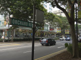 Orchard Road, Singapore's Premier Shopping Street, Singapore, Southeast Asia Lámina fotográfica por Amanda Hall