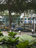 Orchard Road, Singapore's Premier Shopping Street, Singapore, Southeast Asia Lámina fotográfica por Amanda Hall