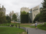 Metropolitan Museum of Modern Art, Manhattan, New York City, New York, USA Photographic Print by Amanda Hall