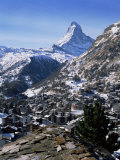 The Matterhorn, and Zermatt Below, Valais, Switzerland Photographie par Hans Peter Merten