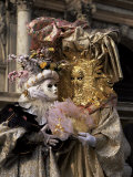 Carnival Costumes, Venice, Veneto, Italy Fotografie-Druck von Roy Rainford
