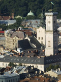 Old Town Including Town Hall, Seen from Castle Hill, Unesco World Heritage Site, Lviv, Ukraine Lámina fotográfica por Christian Kober Old Town Including Town Hall, Seen from Castle Hill, Unesco World Heritage Site, Lviv, Ukraine Lámina fotográfica por Christian Kober