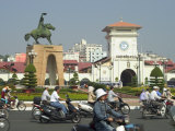 Tran Nguyen Han Statue, Ben Thank Public City Market, Ho Chi Minh City (Saigon), Vietnam Photographic Print by Christian Kober Tran Nguyen Han Statue, Ben Thank Public City Market, Ho Chi Minh City (Saigon), Vietnam Photographic Print by Christian Kober