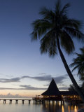 Kia Ora Resort, Rangiroa, Tuamotu Archipelago, French Polynesia Islands Photographie par Sergio Pitamitz