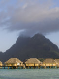 Pearl Beach Resort, Bora-Bora, Leeward Group, Society Islands, French Polynesia Photographie par Sergio Pitamitz