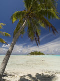 Blue Lagoon, Rangiroa, Tuamotu Archipelago, French Polynesia Islands Photographie par Sergio Pitamitz