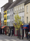 High Street, Kilkenny, County Kilkenny, Leinster, Republic of Ireland (Eire) Fotografisk trykk av Sergio Pitamitz
