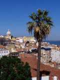 View Over the Moorish Quarter, the Alfama, Lisbon, Portugal Photographie par Yadid Levy