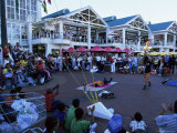 Street Performance at the Victoria and Alfred Waterfront, Cape Town, South Africa, Africa Photographie par Yadid Levy