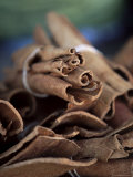 Cinnamon Sticks at the Market, Fort De France, Martinique, Lesser Antilles Photographie par Yadid Levy