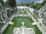 Swimming Pools Where the Court Pricesses Would Bathe, at Taman Sari, the Water Castle, Yogyakarta Lámina fotográfica por Robert Francis