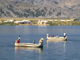 Traditional Uros (Urus) Reed Boats, Islas Flotantas, Reed Islands, Lake Titicaca, Peru Photographic Print by Tony Waltham