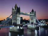 Tower Bridge, London, England, United Kingdom Photographie par Adina Tovy