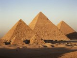 Pyramids at Sunset, Giza, Unesco World Heritage Site, Near Cairo, Egypt, North Africa, Africa Fotografie-Druck von Doug Traverso