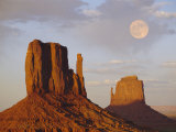 Mitten Butte Rocks, Monument Valley, Arizona, USA Photographic Print