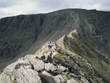 Paterdale, Striding Edge, Helvellyn, Lake District National Park, Cumbria, England Photographie par Loraine Wilson
