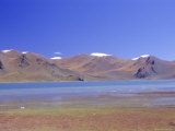Yamdrok Lake, Central Area, Tibet, China Photographic Print by Alison Wright