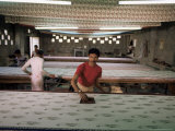 Toy and Joy Contemporary Jaipur Hand Block Printing Works, Jaipur, Rajasthan State, India Reprodukcja zdjęcia autor John Henry Claude Wilson Toy and Joy Contemporary Jaipur Hand Block Printing Works, Jaipur, Rajasthan State, India Reprodukcja zdjęcia autor John Henry Claude Wilson