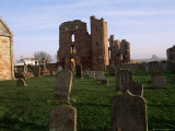 Priory, Holy Island, Northumberland, England, United Kingdom Photographie par Loraine Wilson