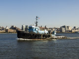 Work Boat on Hudson River, Manhattan, New York City, New York, USA Lámina fotográfica por R H Productions Work Boat on Hudson River, Manhattan, New York City, New York, USA Lámina fotográfica por R H Productions