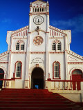 Facade of Church, Vava'U Group, Tonga Photographie par Peter Hendrie