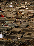Roof Tops in Old Town from Lion Hill, Lijiang, Yunnan, China Photographie par Richard I'Anson