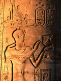 Relief at Temple Built in 1St Century Bc, Kom Ombo, Egypt Lámina fotográfica por John Elk III Relief at Temple Built in 1St Century Bc, Kom Ombo, Egypt Lámina fotográfica por John Elk III