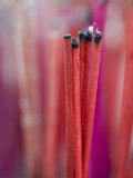 Incense Sticks, Bangkok, Thailand Fotografie-Druck von Brent Winebrenner