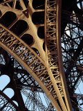 Eiffel Tower Architectural Detail, Paris, Ile-De-France, France Photographie par Richard I'Anson