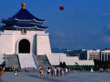 Chiang Kaishek Memorial Hall in Taipei, Taiwan Photographic Print by Alain Evrard