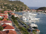 Luxury Yachts Moored at Gustavia Harbor, Gustavia, St. Barts Photographie par Holger Leue