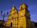 Iglesia de la Recoleccion, Leon, Nicaragua Lámina fotográfica por Margie Politzer Iglesia de la Recoleccion, Leon, Nicaragua Lámina fotográfica por Margie Politzer