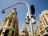 Edificio Metropolis, Madrid, Comunidad de Madrid, Spain Photographic Print by Krzysztof Dydynski Edificio Metropolis, Madrid, Comunidad de Madrid, Spain Photographic Print by Krzysztof Dydynski