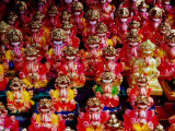 Ganesh Statues for Sale at Gulmandi Road Bazaar, Aurangabad, Maharashtra, India Lámina fotográfica por Richard I'Anson