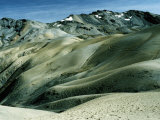 Rolling Bare Hills Leading to Mountain Range, Peru Photographie par Richard I'Anson