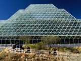 Biosphere 2, Oracle, Arizona Lámina fotográfica por Eddie Brady Biosphere 2, Oracle, Arizona Lámina fotográfica por Eddie Brady