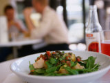 Poached Salmon Salad at Zinc, Potts Point, Sydney, New South Wales, Australia Lámina fotográfica por Greg Elms