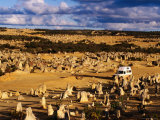 Bushcamper, Pinnacles Desert, Nambung National Park, Western Australia Photographie par Holger Leue