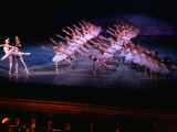 Ballet, Swan Lake Performance, Odesa Opera House, Odesa, Ukraine Photographie par Holger Leue