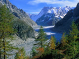 Mer de Glace and Grandes Jorasses from Grand Balcon Nord, Chamonix, Rhone-Alpes, France Fotografie-Druck von Glenn Van Der Knijff