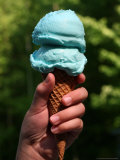Blue Moon Ice Cream, Concord, New Hampshire Photographic Print by Larry Crowe